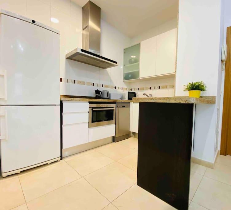 Stylish Apartment With Terrace On The Beachfrom บาเลนเซีย ภายนอก รูปภาพ