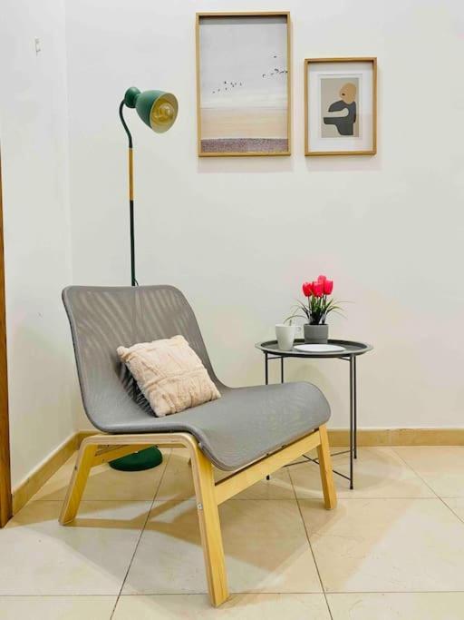 Stylish Apartment With Terrace On The Beachfrom บาเลนเซีย ภายนอก รูปภาพ