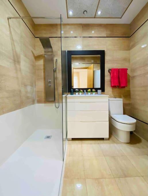 Stylish Apartment With Terrace On The Beachfrom บาเลนเซีย ภายนอก รูปภาพ