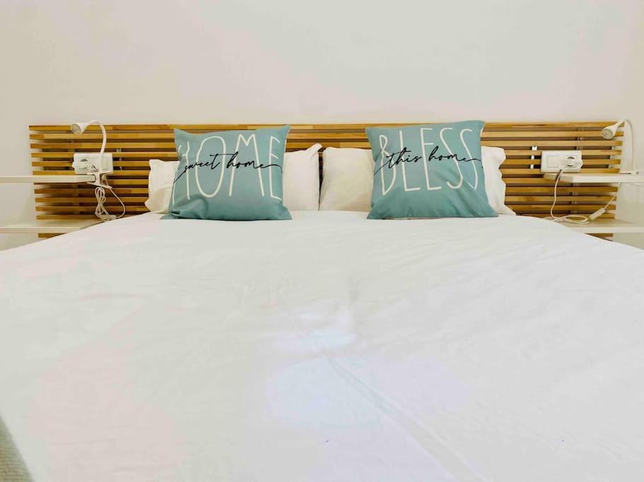 Stylish Apartment With Terrace On The Beachfrom บาเลนเซีย ภายนอก รูปภาพ
