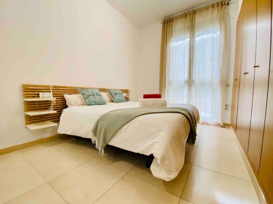 Stylish Apartment With Terrace On The Beachfrom บาเลนเซีย ภายนอก รูปภาพ